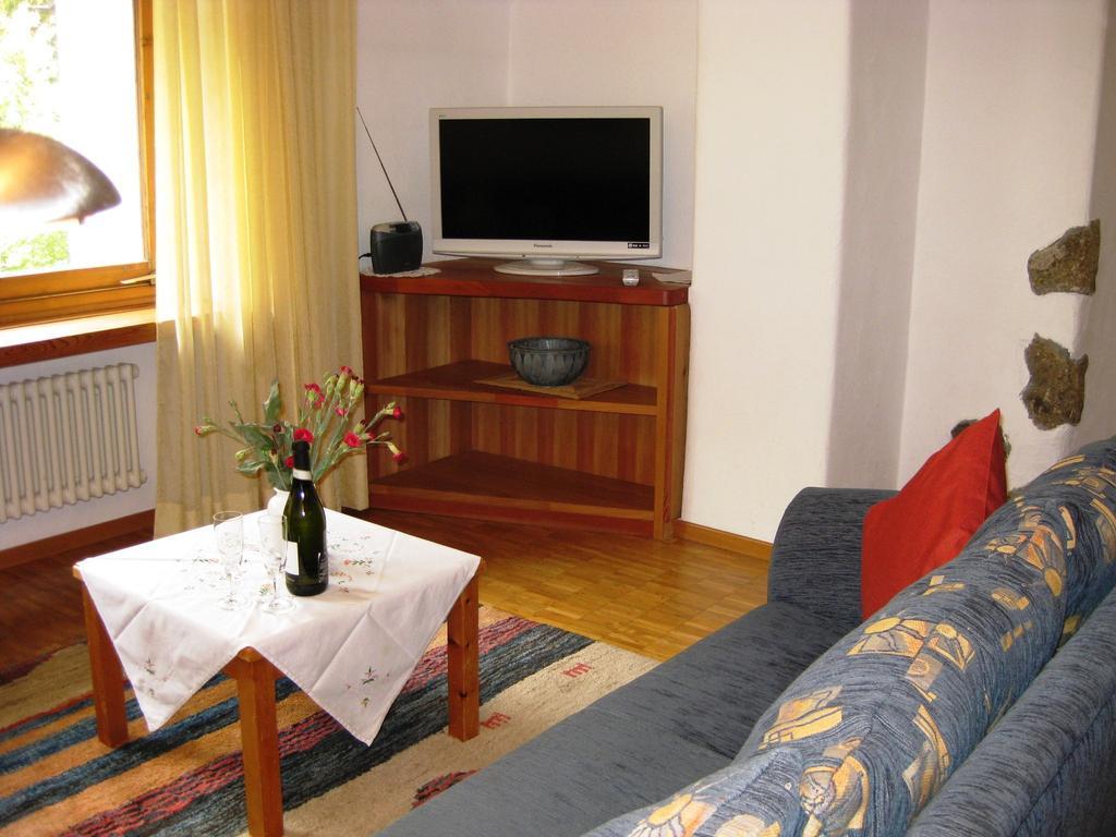 Apartment Bos-Cha La Punt-Chamues-ch Esterno foto